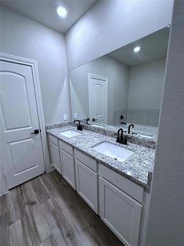 Building Photo - 2024 Brentwood Dr