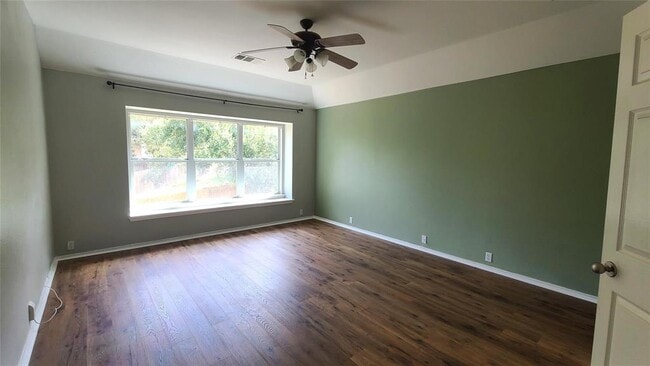 Building Photo - 10713 Sea Hero Ln