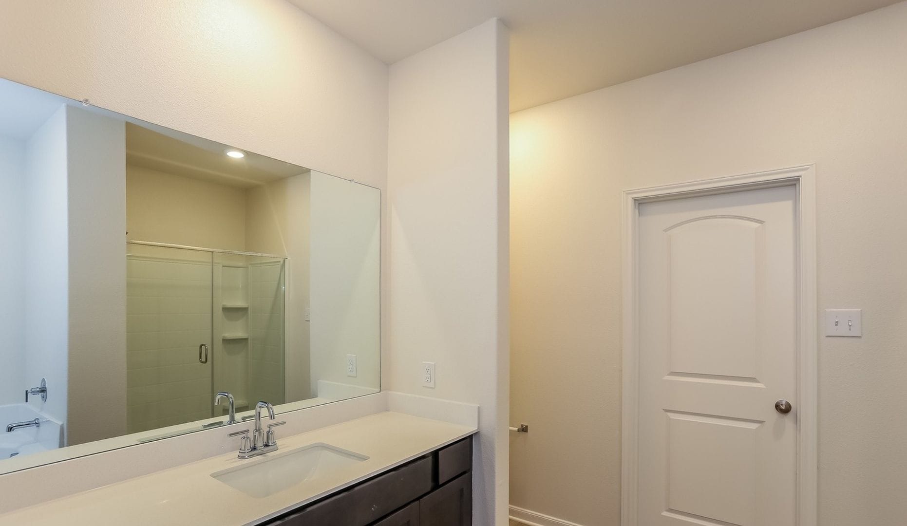 Building Photo - 9625 Teton Vis Dr