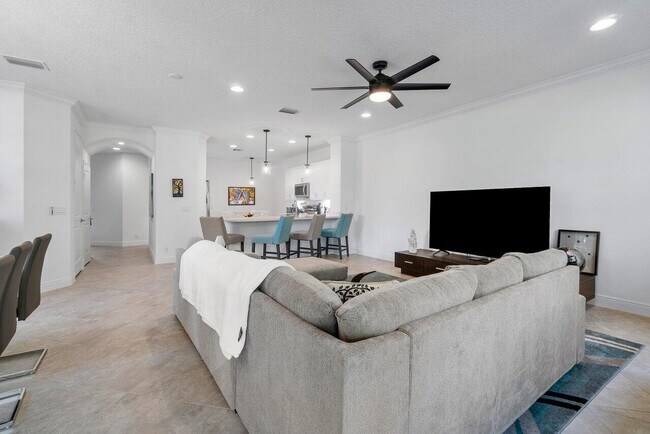 Building Photo - 119 Crape Myrtle Ln