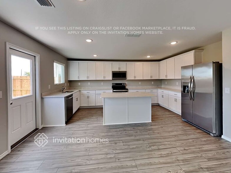 Building Photo - 1139 Clear Dusk Ln