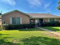 Building Photo - 7458 Walling Ln