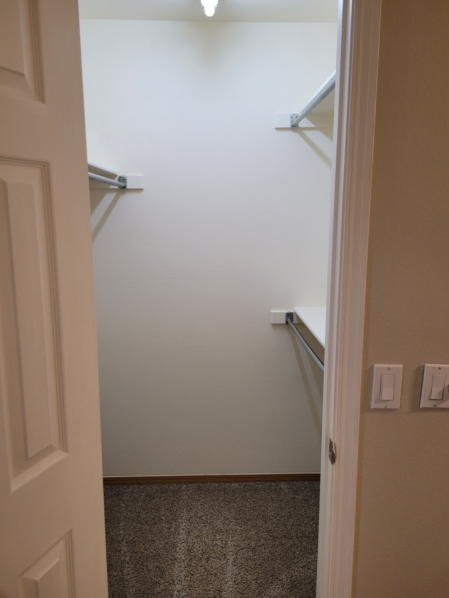 Walk-in Closet - 1228 S Idalia St