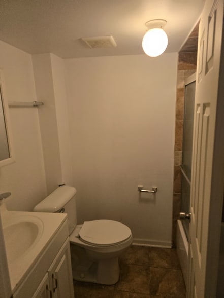 Building Photo - 9225 S Marshfield Ave