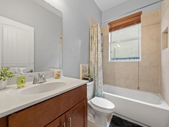 Building Photo - 28302 SW 128th Path