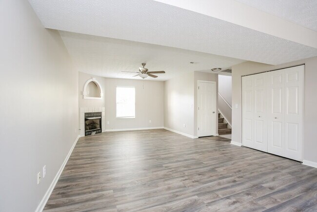 Building Photo - 6323 Pritchard Dr