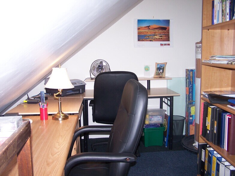 Building Photo - 6029 Curtier Dr