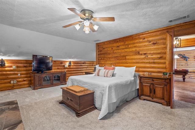 Building Photo - 322 Post Oak Dr