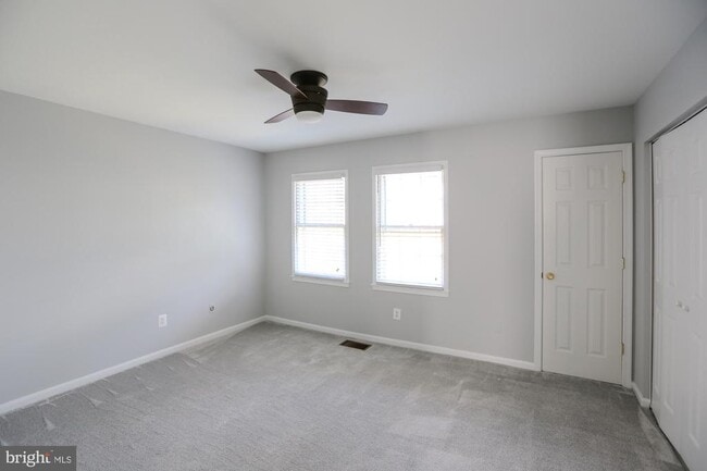 Building Photo - 14470 Cool Oak Ln
