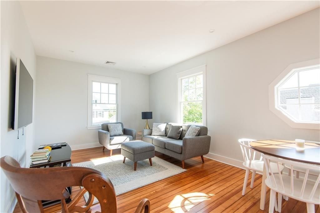 Building Photo - 34 Harrison Ave