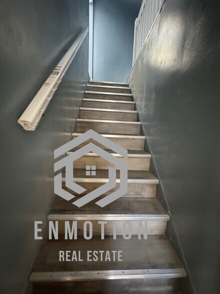 Building Photo - 18948 Winthrop St