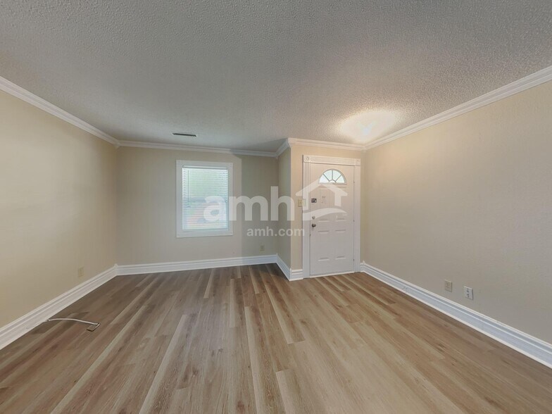 Building Photo - 10303 Buckshire Ln