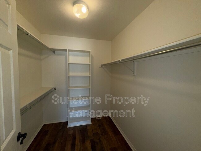 Building Photo - 14681 S Toledo Pl