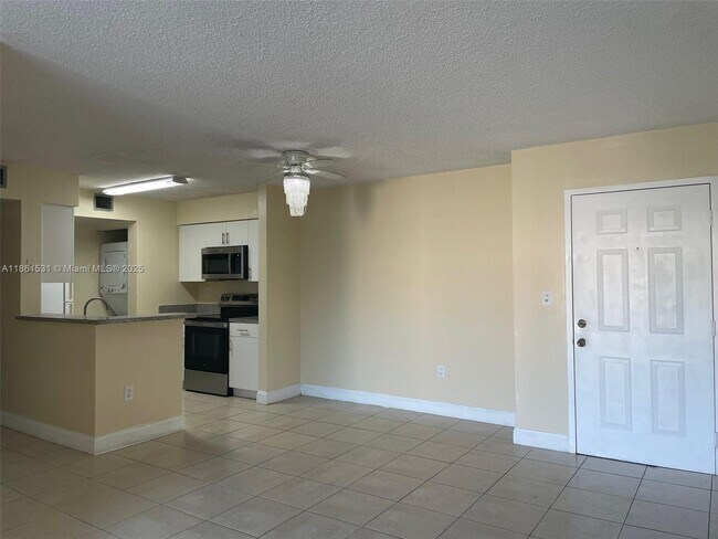 Building Photo - 15221 SW 80th St