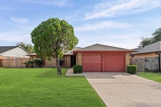 Building Photo - 711 Whippoorwill Dr