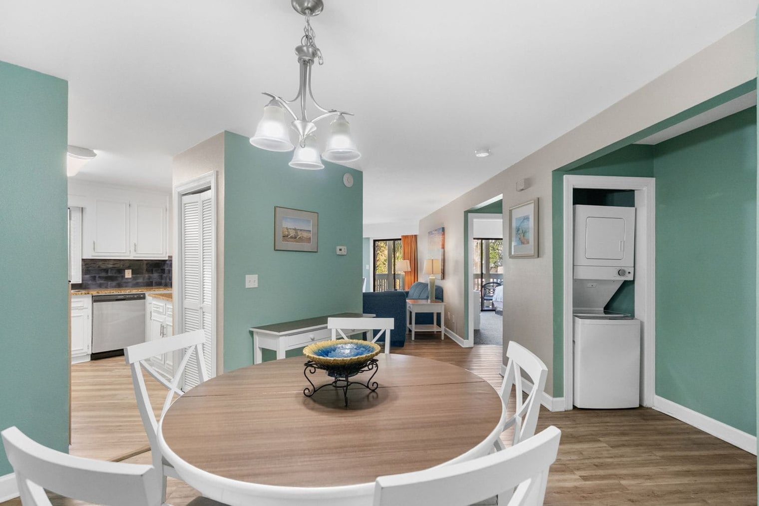 Building Photo - 2805B N Ocean Blvd