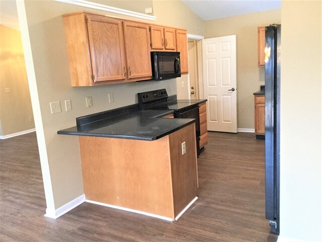 Building Photo - 8018 Bitternut Dr