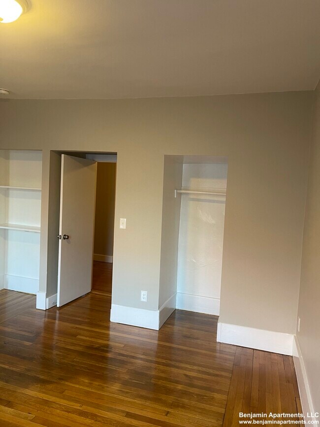 Building Photo - 75 Division St