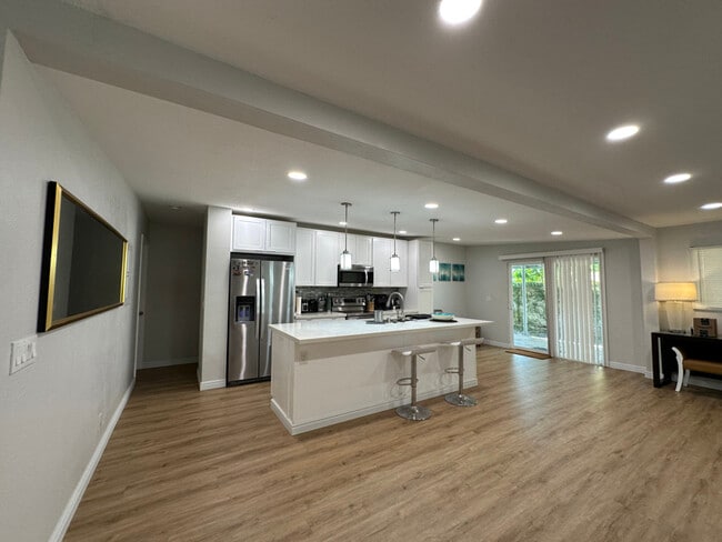 Building Photo - 86-75 Farrington Hwy