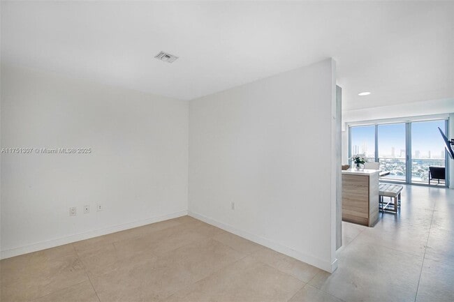 Building Photo - 16385 Biscayne Blvd