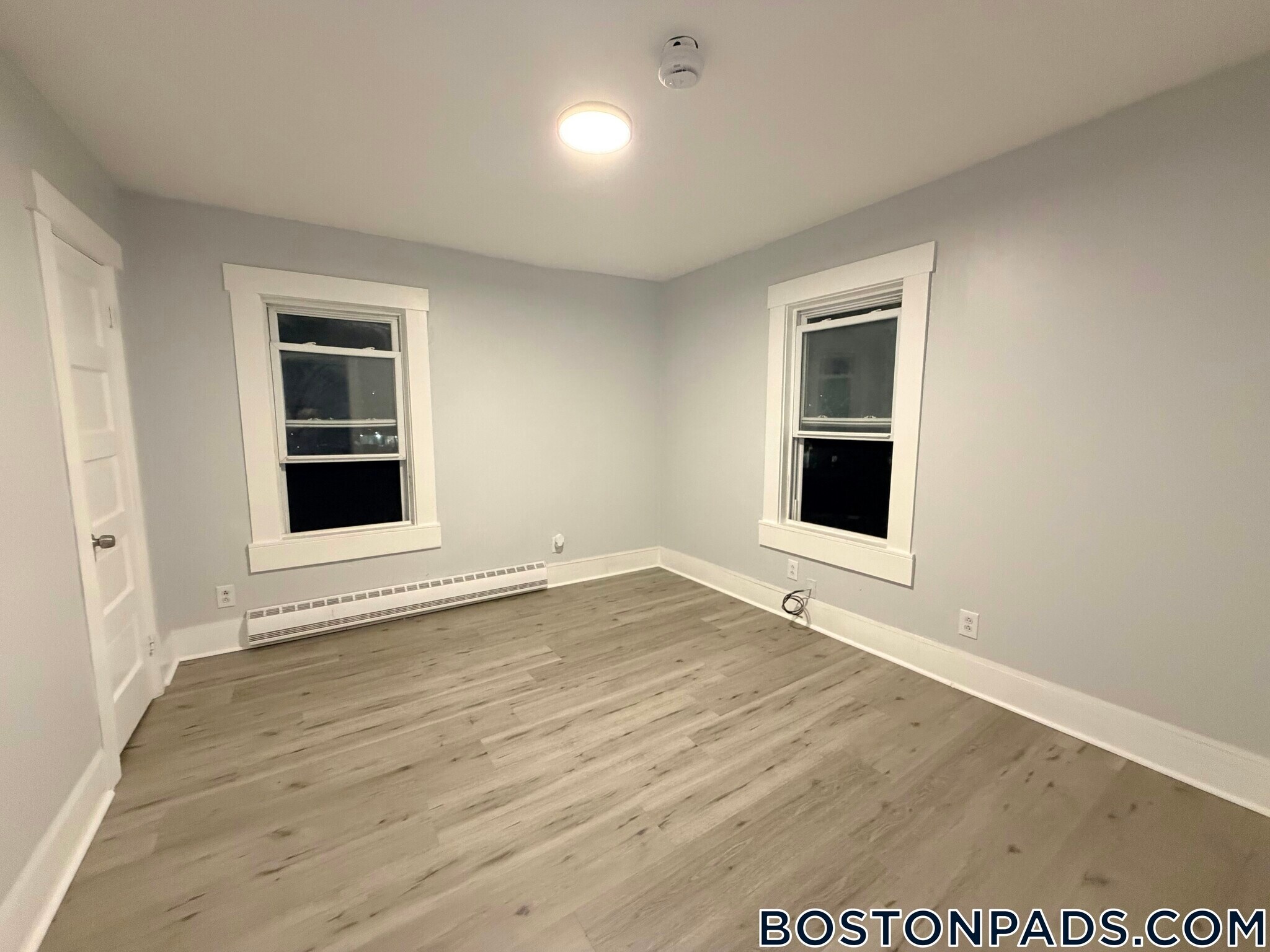 Building Photo - 32 Worcester St