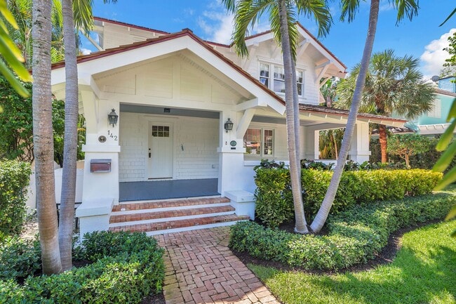 Building Photo - 142 Seabreeze Ave