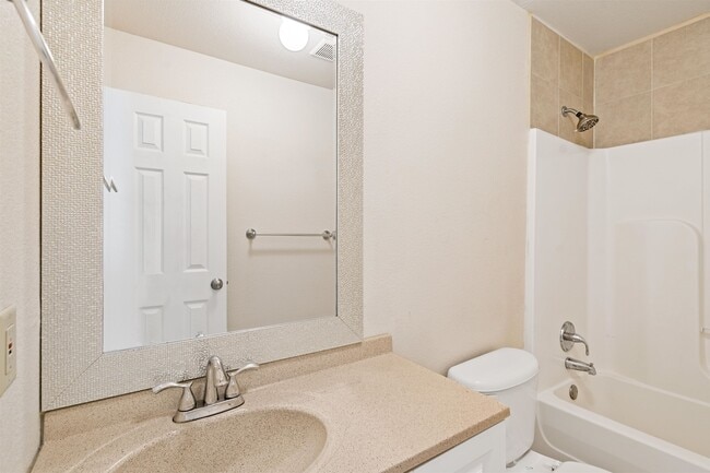 Building Photo - 113 Ramon Cardenas Dr