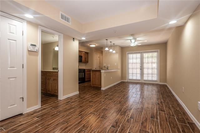 Building Photo - 3762 Vitruvian Way