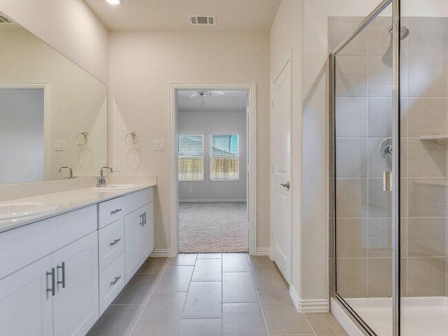 Building Photo - Practically New Home in Wolf Creek Resort Style Community