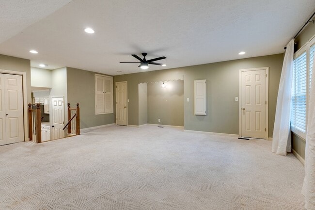 Building Photo - 103 Crosspointe Ln