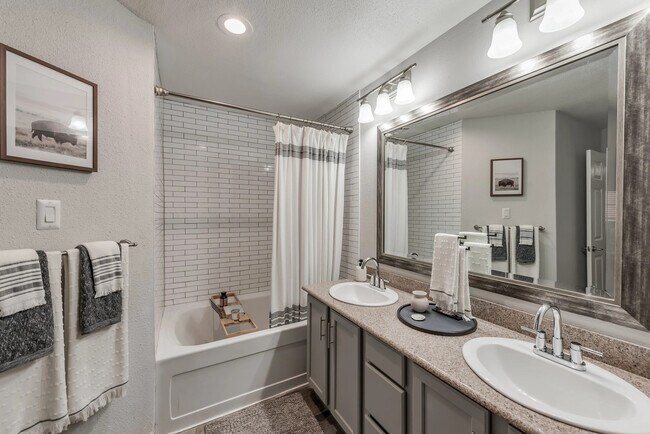 Building Photo - Enjoy Up To $1,500 Off Now!