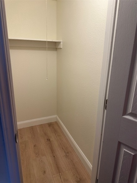 Building Photo - 620 N Nursery Rd