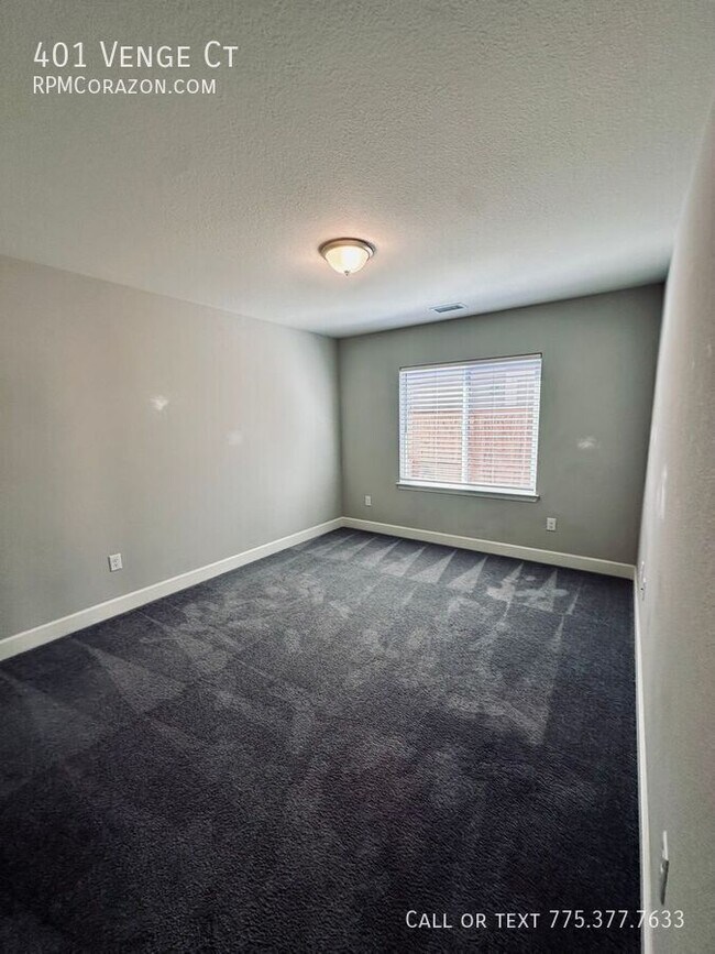 Building Photo - 401 Venge Ct