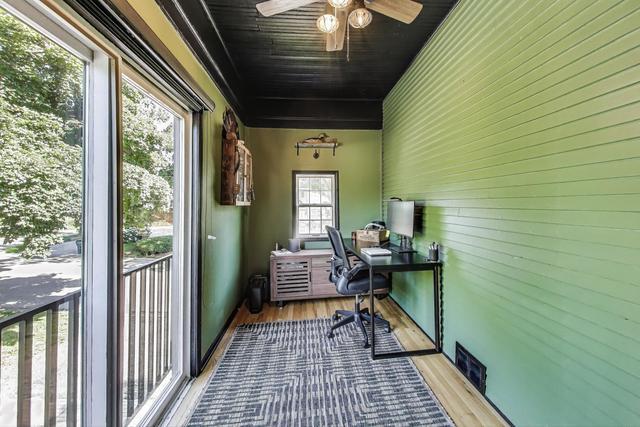 Building Photo - 102 S Quincy St