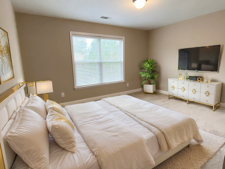 Bedroom 3 - upstairs - Virtually Staged/Decorated - 315 Buxton Ln