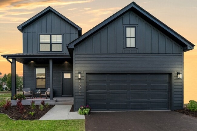 Building Photo - Acclaim of Woodbury – Modern Living, Thoughtfully Designed