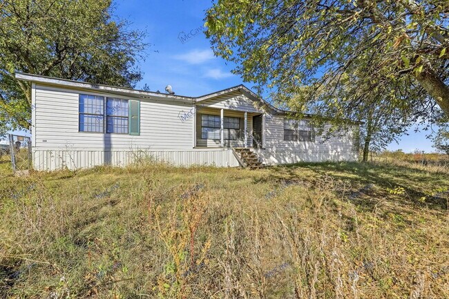 Building Photo - 13665 FM2331