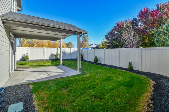 Building Photo - 10236 W Achillea St