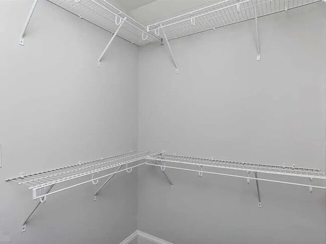 Building Photo - 632 Grady Pl SW