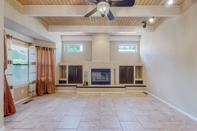 Building Photo - ACADEMY RIDGE 2 Bedroom Plus Office   2 Ba...