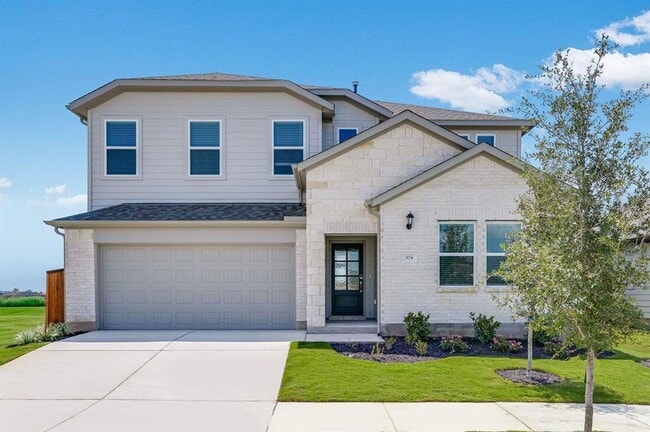 Primary Photo - 304 Crumpton Wy