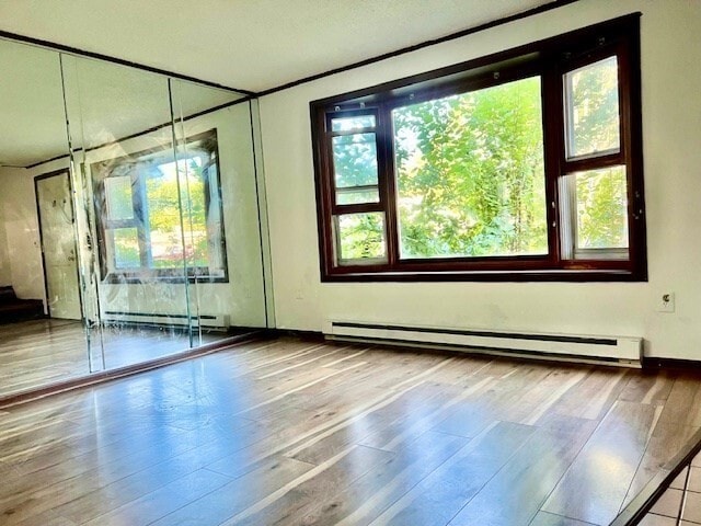 Primary Photo - 114 Henshaw St