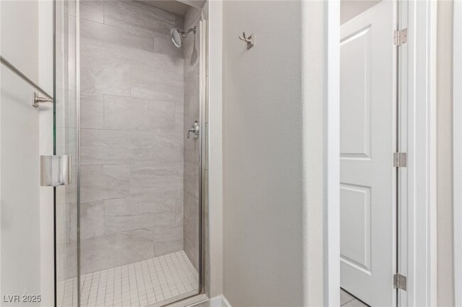 Building Photo - 3165 Via Como