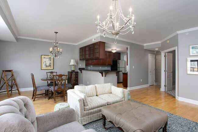 Building Photo - 1 Bedroom w/Den Condo In Meadowmont Villag...