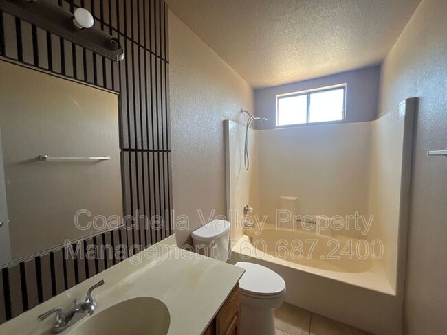 Building Photo - 32934 Rancho Vista Dr