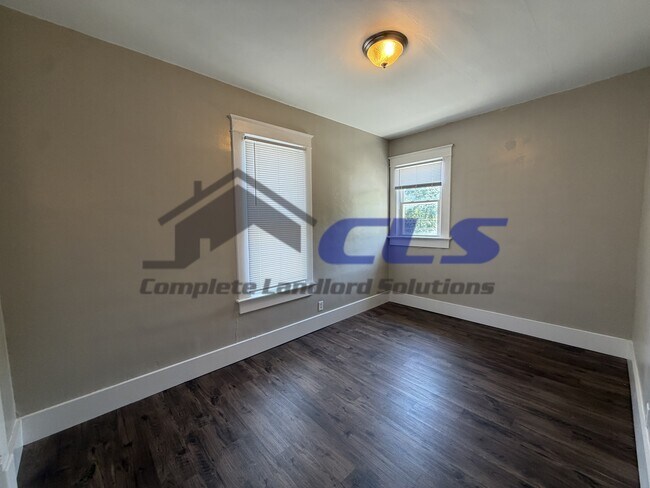 Building Photo - 1423 Ohio St