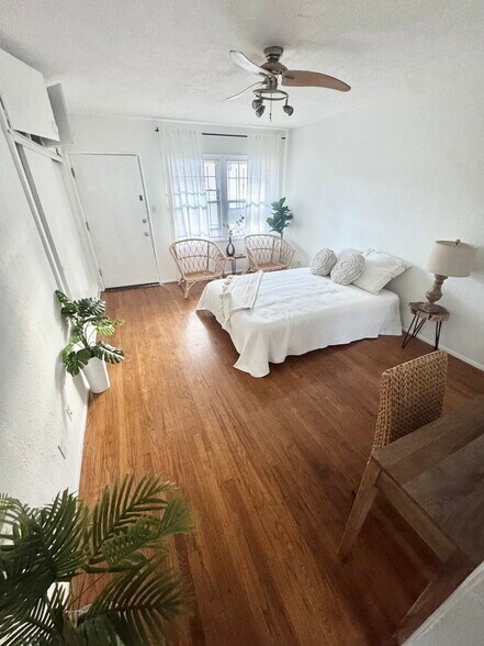 Building Photo - 1751 Winona Blvd