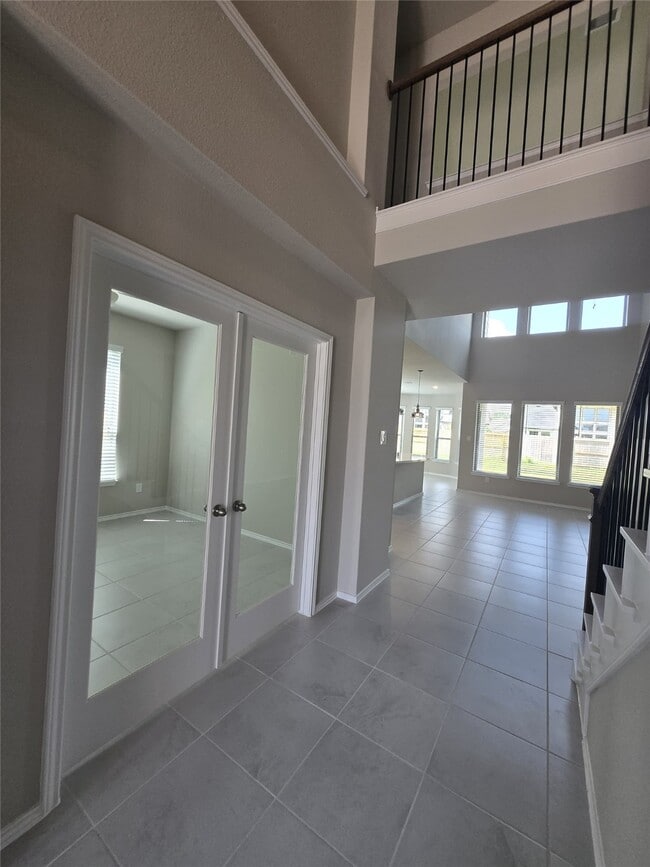 Building Photo - 8703 Beaming Creek Ct