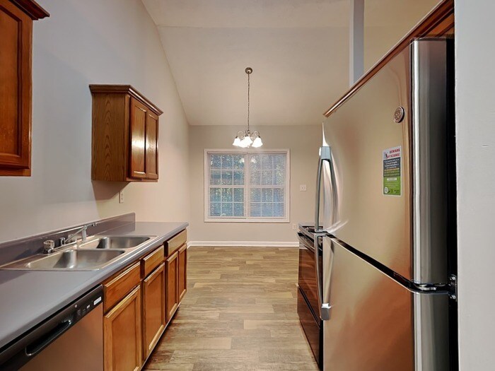 Building Photo - 9154 Jefferson Village Dr SW