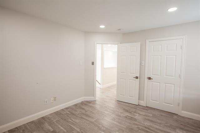 Building Photo - 9900 Presthope Dr